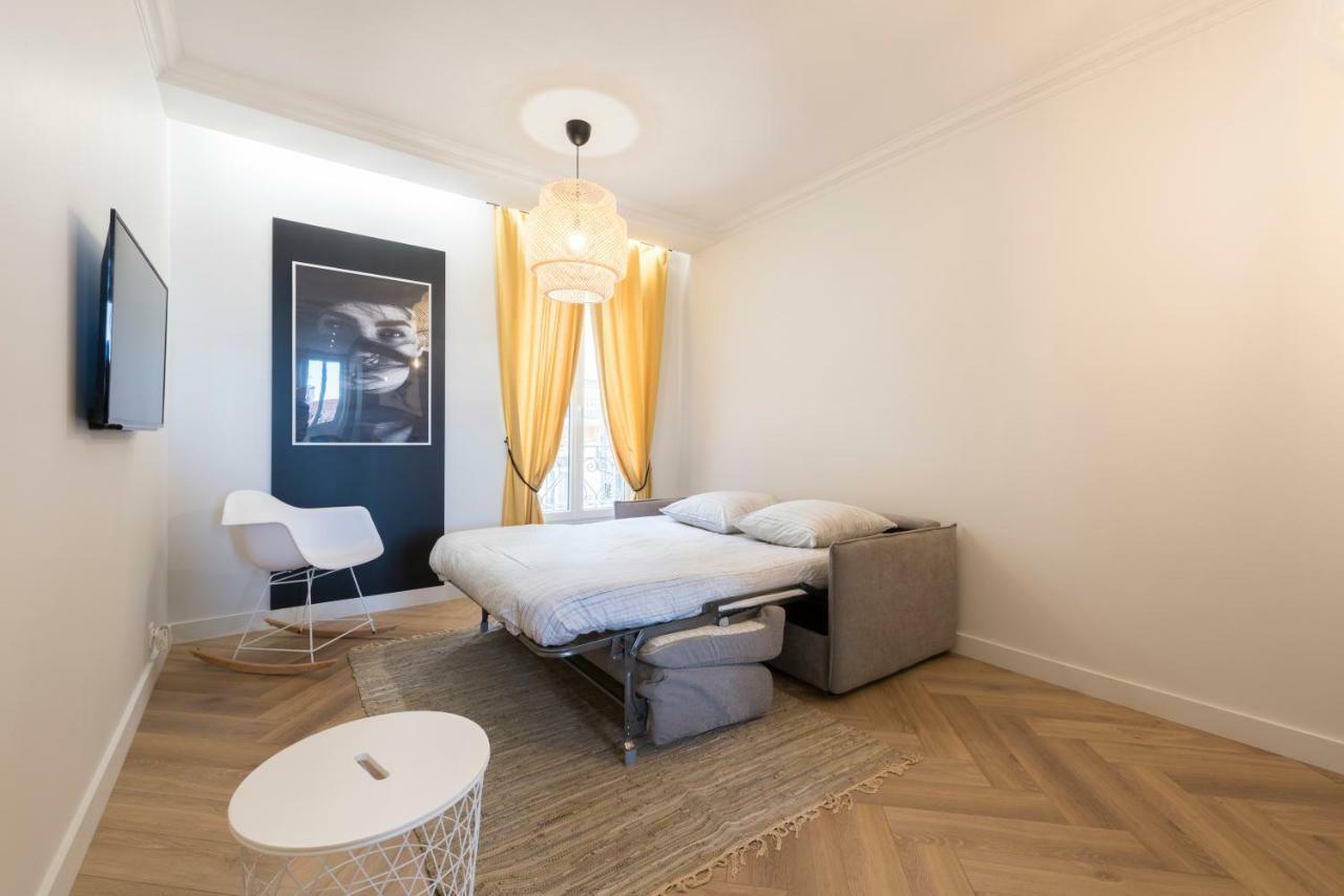 F2 Chambre En Duplex Saint-Raphaël Buitenkant foto
